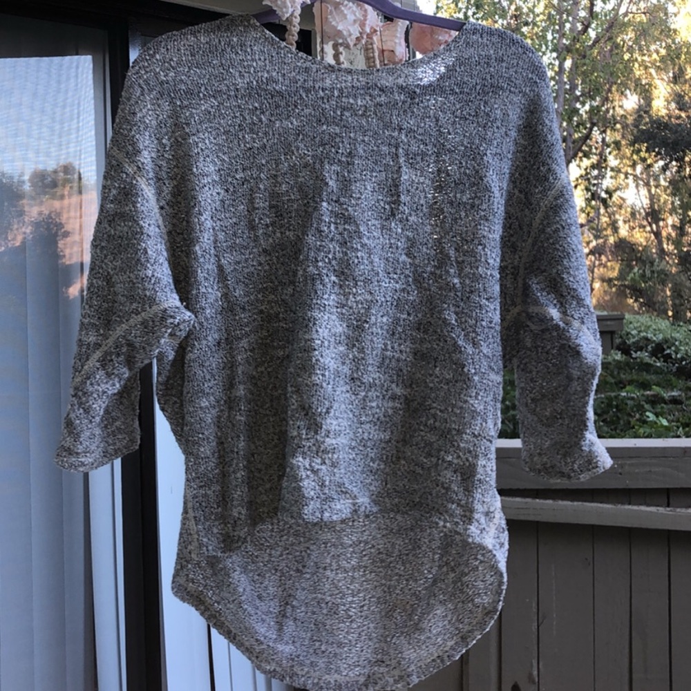 A long sleeve knit grey top:)